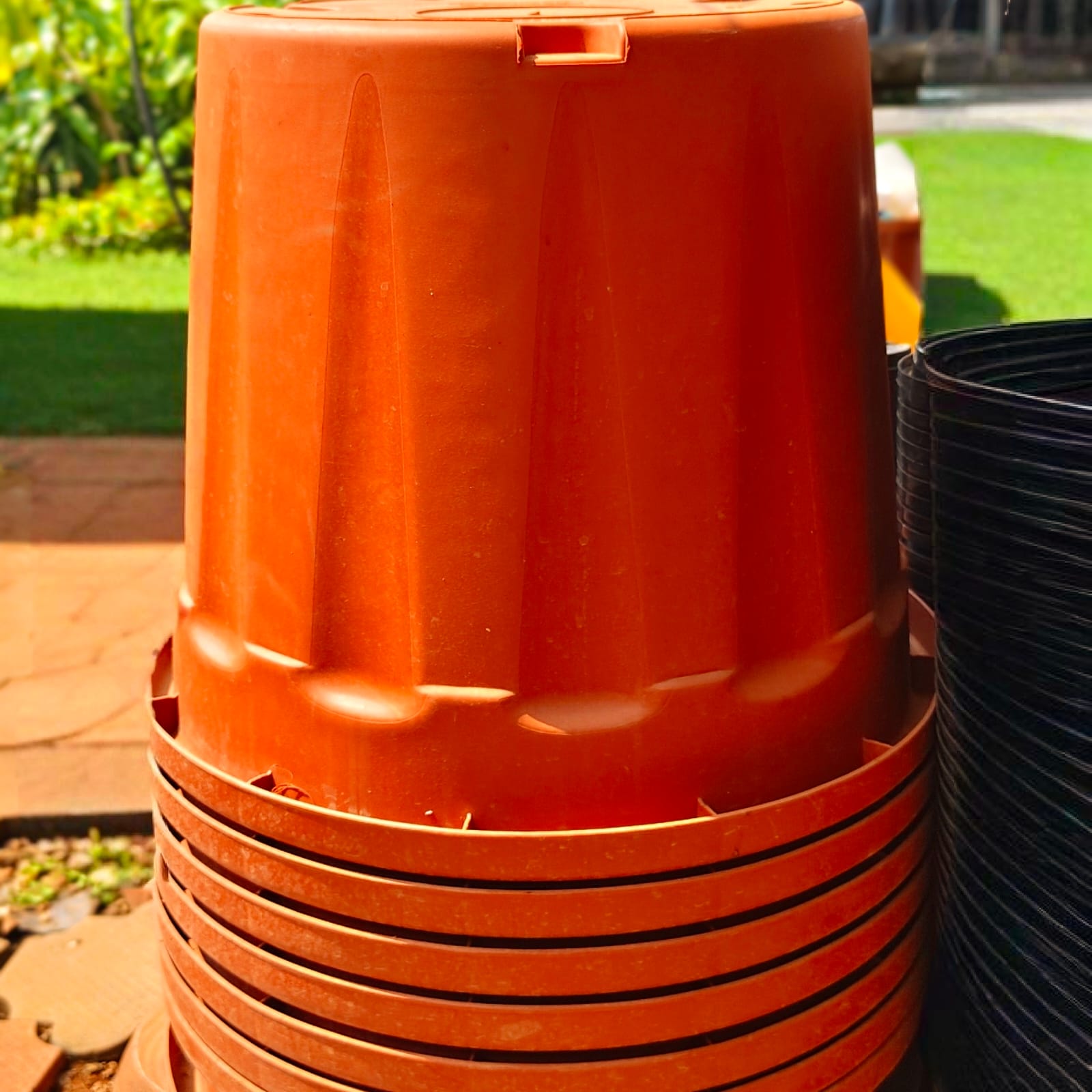 Plastic Pot - Tera - 20 Inch